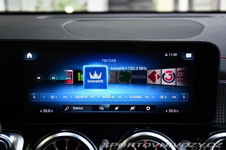 Mercedes-Benz Ostatní modely EQB 300 AMG 4MATIC 13tis.KM 9 2024