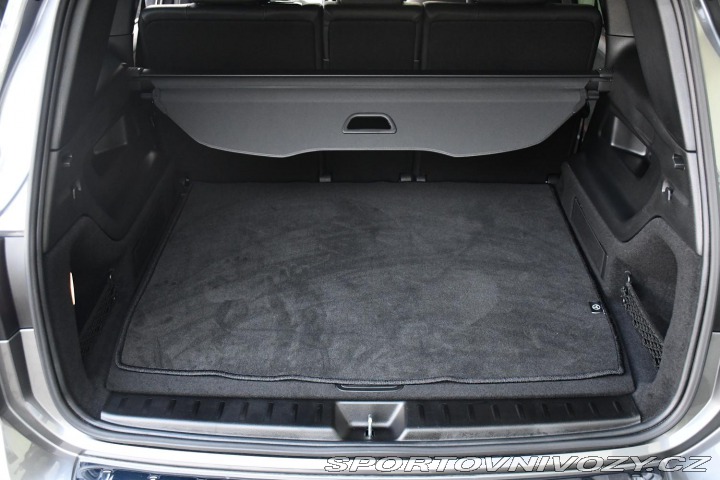 Mercedes-Benz Ostatní modely EQB 300 AMG 4MATIC 13tis.KM 9 2024