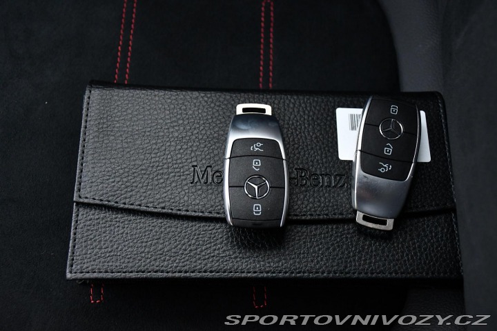 Mercedes-Benz Ostatní modely EQB 300 AMG 4MATIC 13tis.KM 9 2024