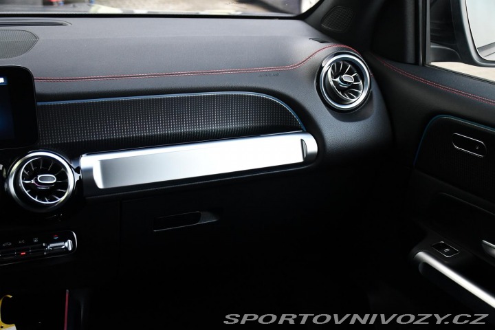 Mercedes-Benz Ostatní modely EQB 300 AMG 4MATIC 13tis.KM 1 2024