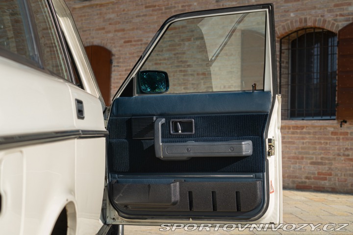 Volvo Ostatní modely 240 GLE Injection 1989