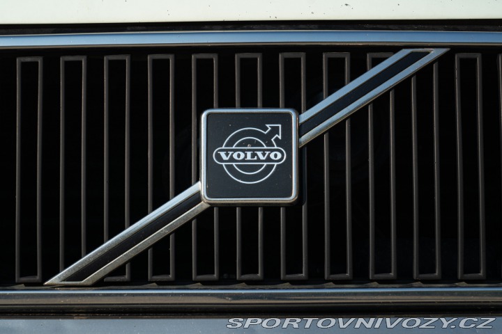 Volvo Ostatní modely 240 GLE Injection 1989
