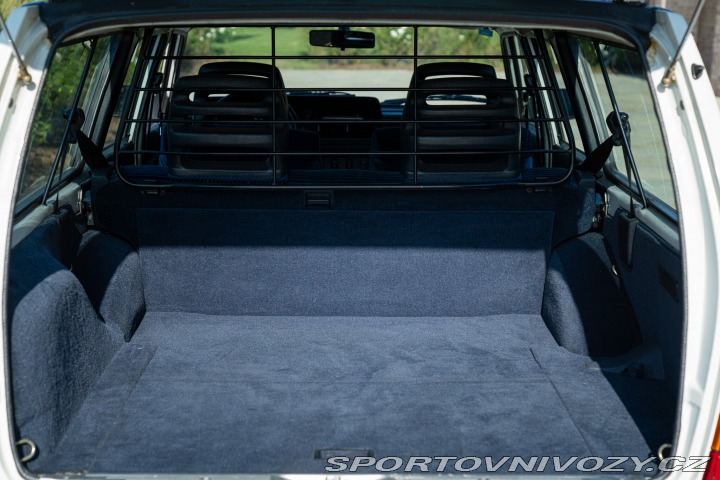 Volvo Ostatní modely 240 GLE Injection 1989