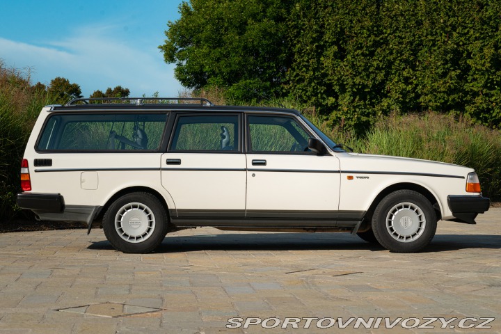Volvo Ostatní modely 240 GLE Injection 1989