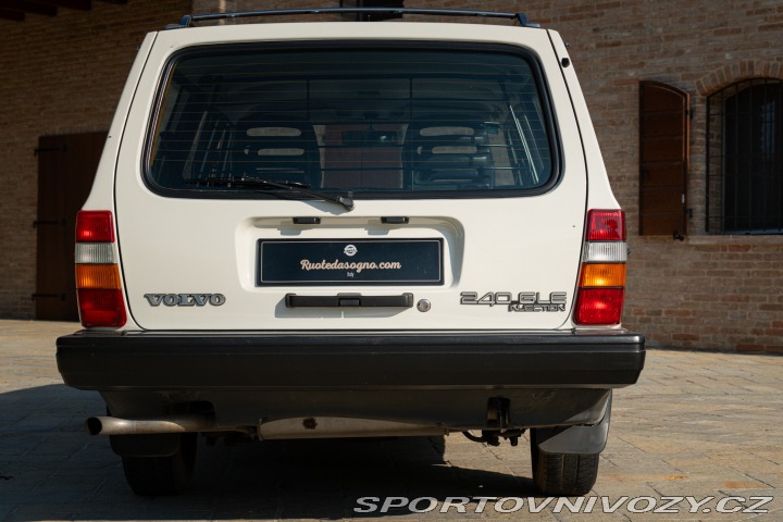 Volvo Ostatní modely 240 GLE Injection 1989