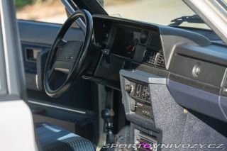 Volvo Ostatní modely 240 GLE Injection 1989