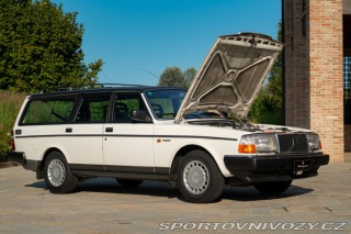 Volvo Ostatní modely 240 GLE Injection 1989