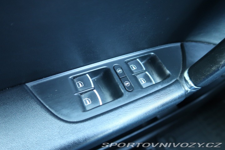 Volkswagen Ostatní modely Touareg R-Line 4.2 V8 TDi 2012