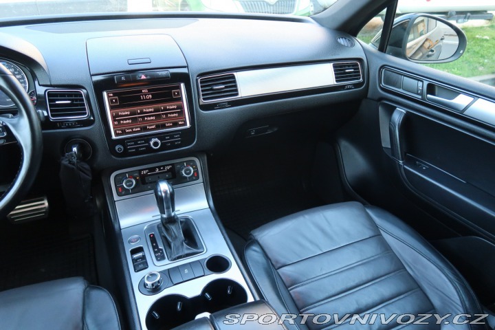 Volkswagen Ostatní modely Touareg R-Line 4.2 V8 TDi 2012