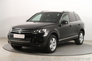Volkswagen Ostatní modely Touareg R-Line 4.2 V8 TDi 2012