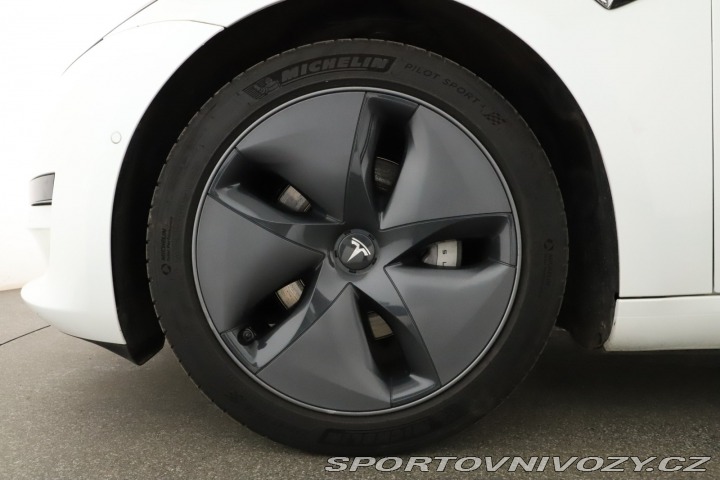Tesla Model 3 Std Range Plus 52kWh 2020