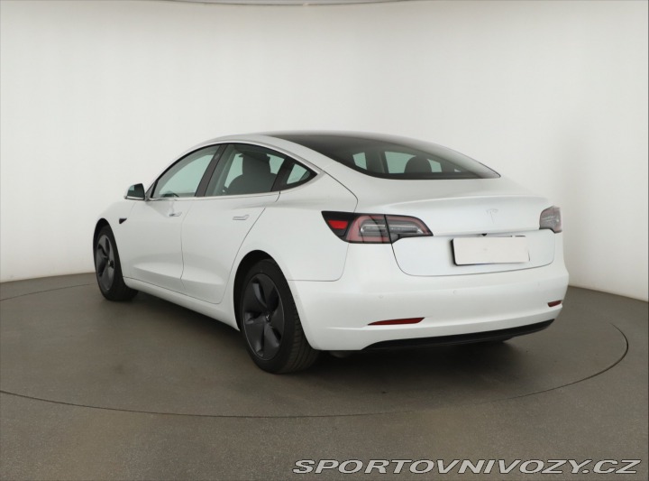 Tesla Model 3 Std Range Plus 52kWh 2020