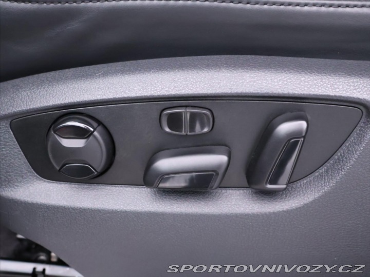 Volkswagen Ostatní modely Touareg 4,2 V8 TDI 250 KW 4x4 KLI 2011