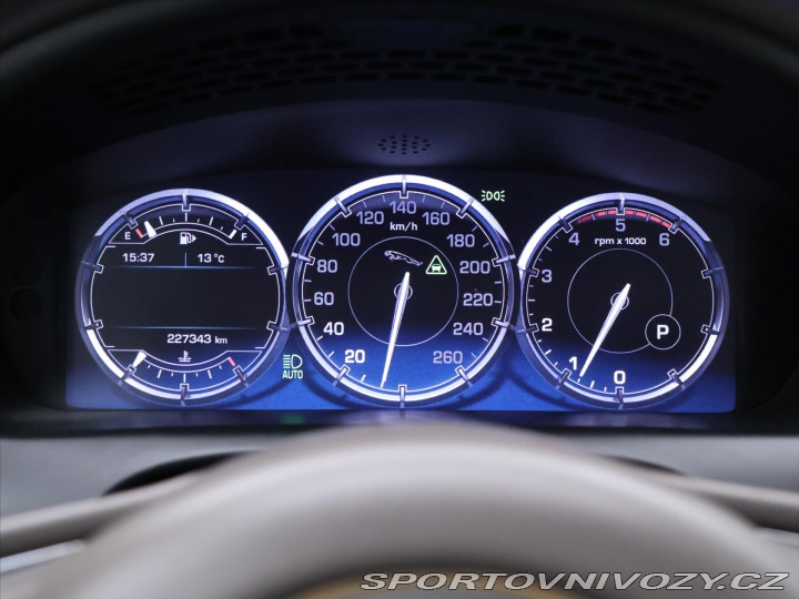 Jaguar XJ 3,0 V6 D 202kW PREMIUM LU 2010