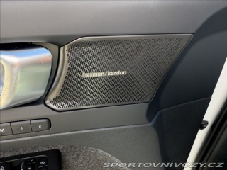 Volvo Ostatní modely XC40 0,0 ULTIMATE Single mot 2024