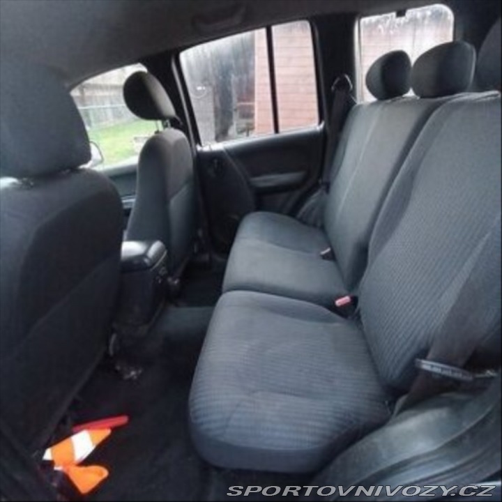 Ostatní značky Ostatní modely Jeep Cherokee 2,5 2005