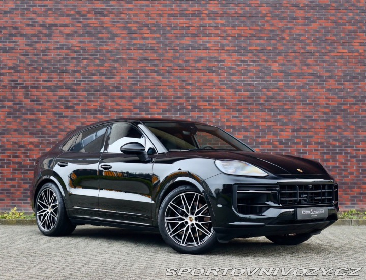 Porsche Cayenne 3.0 V6 Coupe E-Hybrid 34 2024
