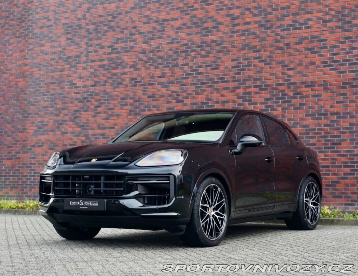 Porsche Cayenne 3.0 V6 Coupe E-Hybrid 34 2024