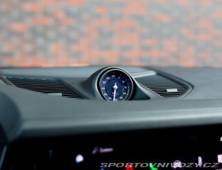 Porsche Cayenne 3.0 V6 Coupe E-Hybrid 34 2024