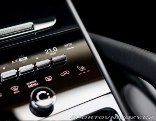 Porsche Cayenne 3.0 V6 Coupe E-Hybrid 34 2024