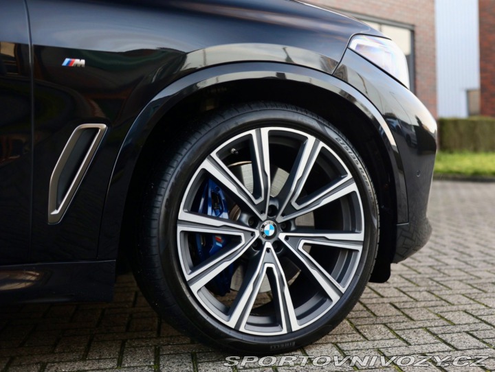 BMW X5 45e xDrive M SPORT | Sky 2020
