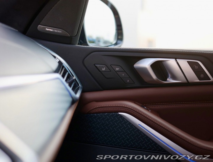 BMW X5 45e xDrive M SPORT | Sky 2020