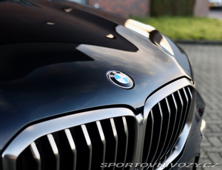 BMW X5 45e xDrive M SPORT | Sky 2020