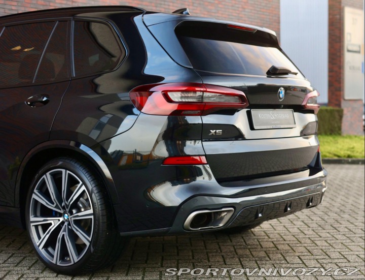 BMW X5 45e xDrive M SPORT | Sky 2020