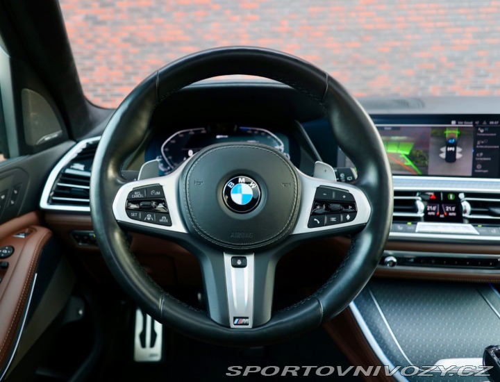 BMW X5 45e xDrive M SPORT | Sky 2020