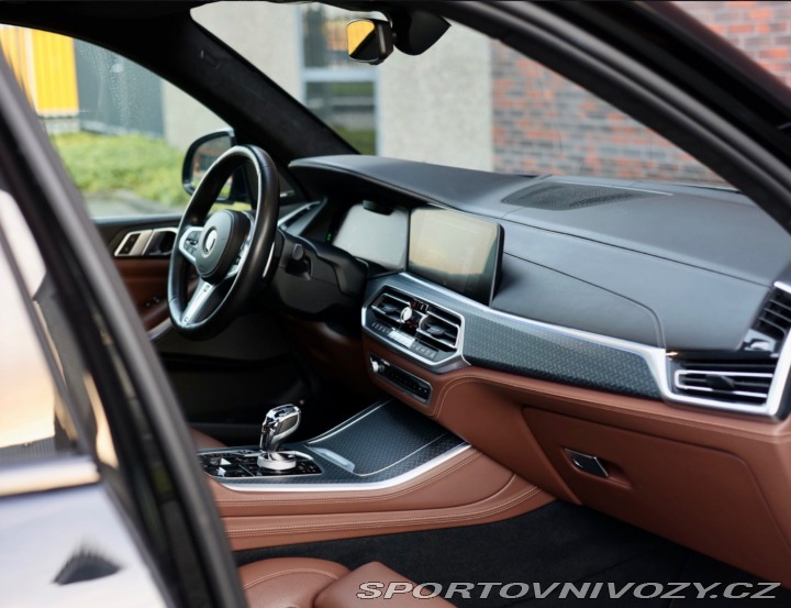 BMW X5 45e xDrive M SPORT | Sky 2020