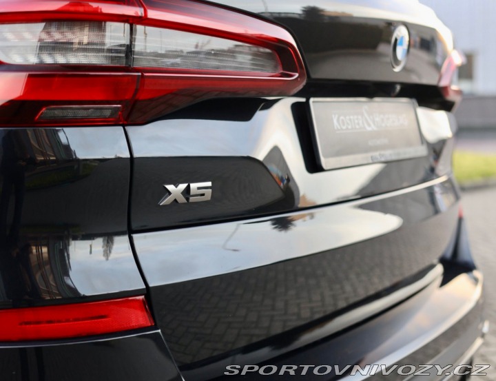 BMW X5 45e xDrive M SPORT | Sky 2020