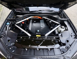 BMW X5 45e xDrive M SPORT | Sky 2020