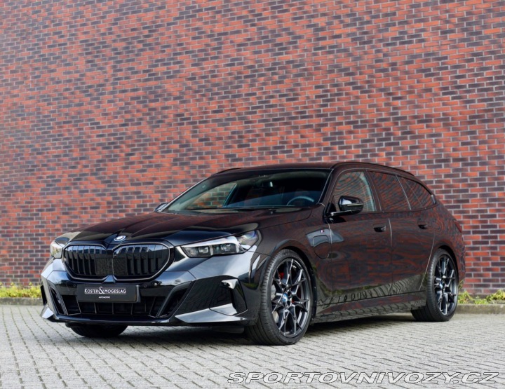 BMW 5 Touring  550e  xDrive | M 2025