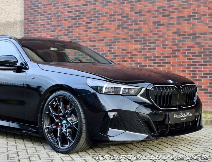 BMW 5 Touring  550e  xDrive | M 2025