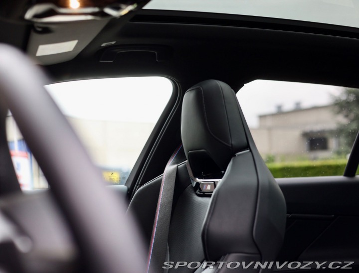 BMW 5 Touring  550e  xDrive | M 2025