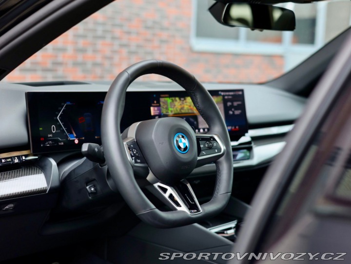 BMW 5 Touring  550e  xDrive | M 2025