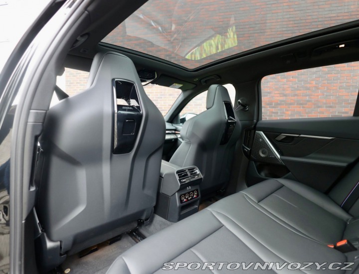 BMW 5 Touring  550e  xDrive | M 2025