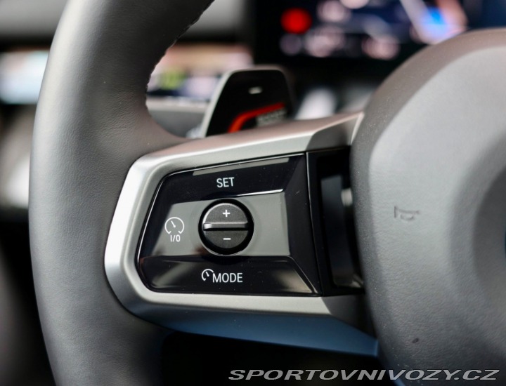 BMW 5 Touring  550e  xDrive | M 2025