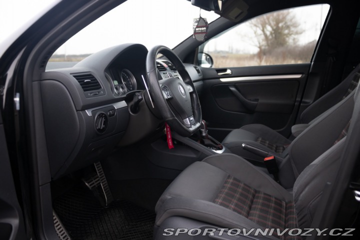 Volkswagen Golf 2.0 FSI GTI Turbo DSG 2005