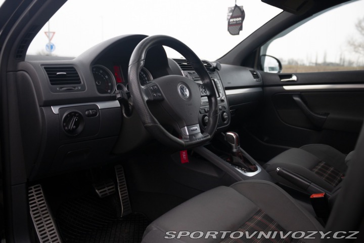 Volkswagen Golf 2.0 FSI GTI Turbo DSG 2005