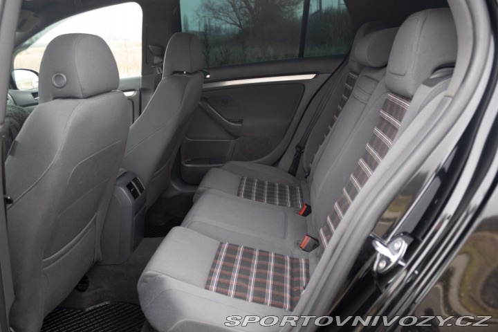 Volkswagen Golf 2.0 FSI GTI Turbo DSG 2005