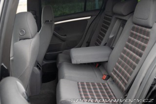 Volkswagen Golf 2.0 FSI GTI Turbo DSG 2005