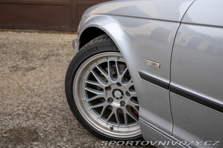 BMW 3 328i e46 142kW / AJ NA S 1998