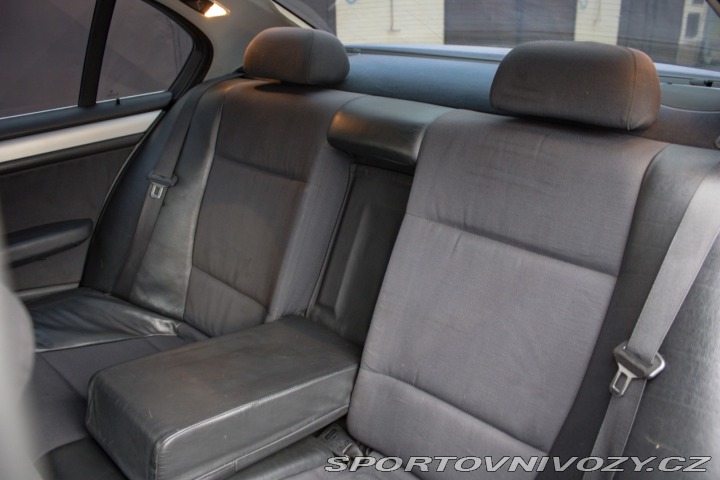 BMW 3 328i e46 142kW / AJ NA S 1998