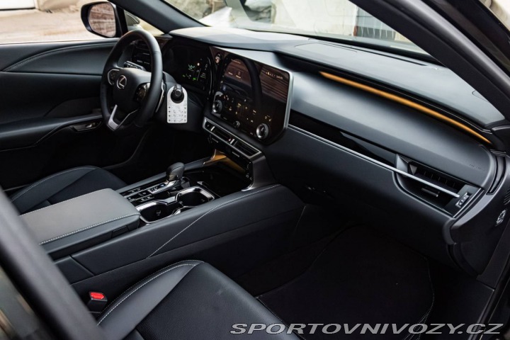 Lexus Ostatní modely RX  450h+ 309kW F Sport Desi 2025