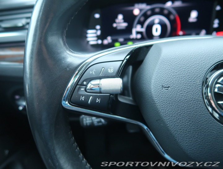 Škoda Superb Scout 2.0 TSI 2020