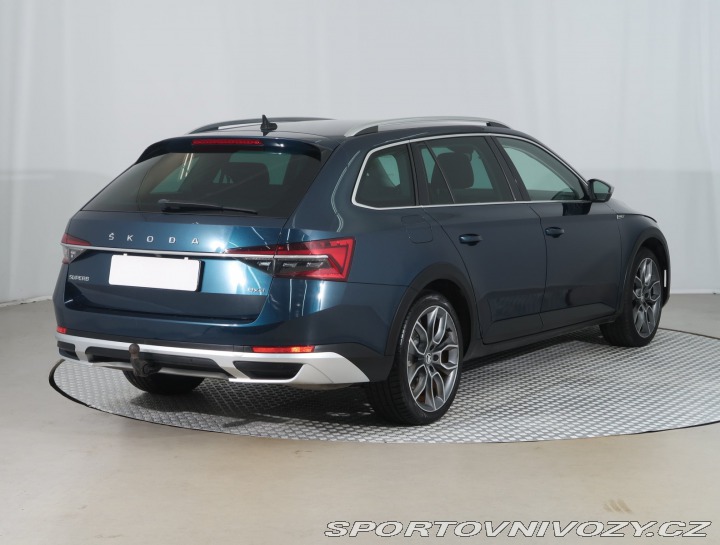 Škoda Superb Scout 2.0 TSI 2020