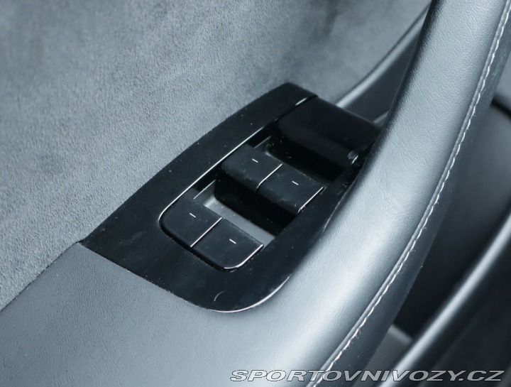 Tesla Model 3 Std Range Plus 52kWh 2020