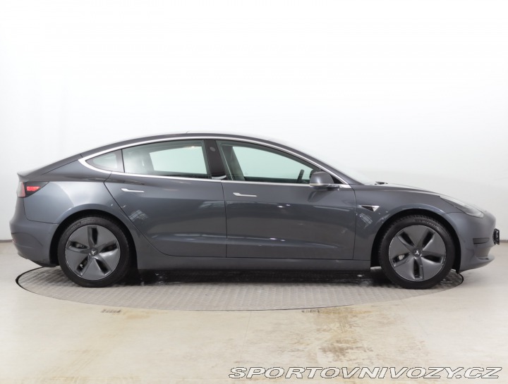 Tesla Model 3 Std Range Plus 52kWh 2020