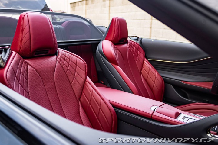 Lexus LC LC500 Coupé Convertible 2024